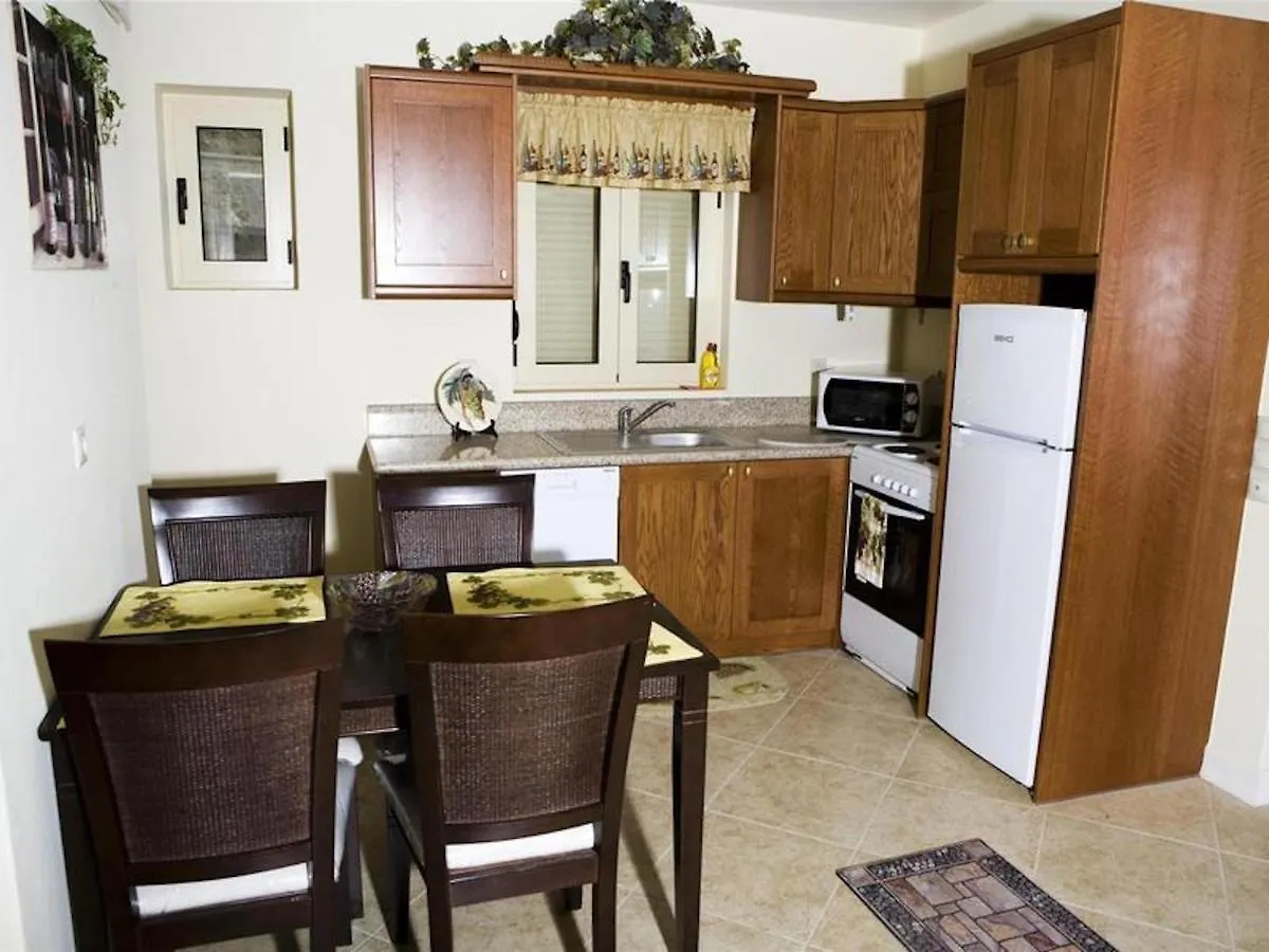 Σπίτι διακοπών Comfortable Holiday House For 10 Persons, With Swimming Pool Ρέθυμνο